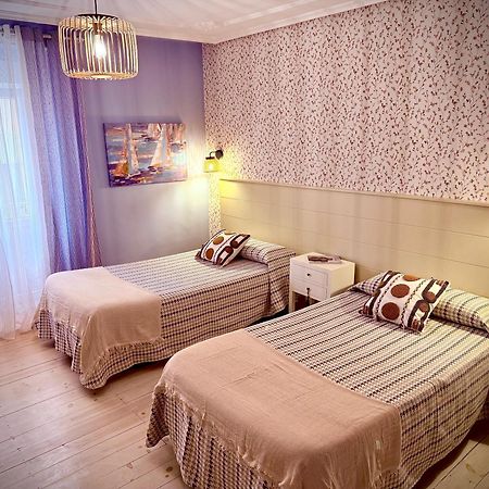 Hotel H. Boutique Puerta del Sol à Torrelavega Extérieur photo