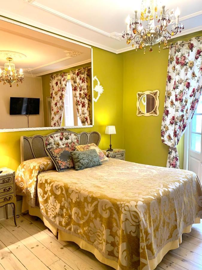 Hotel H. Boutique Puerta del Sol à Torrelavega Extérieur photo