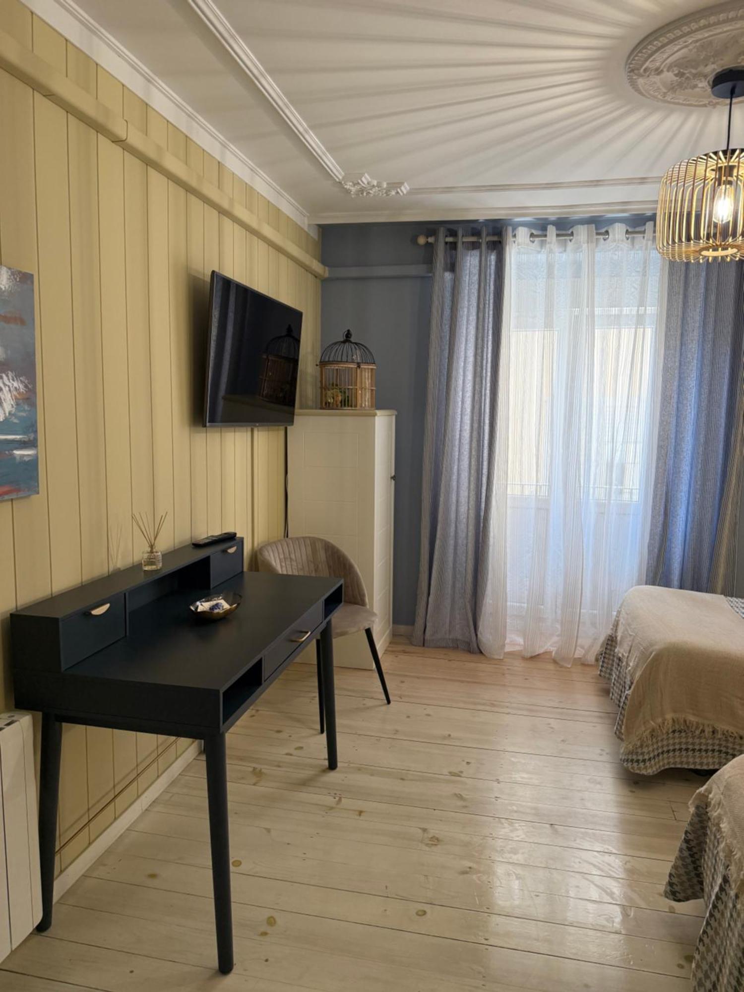 Hotel H. Boutique Puerta del Sol à Torrelavega Extérieur photo