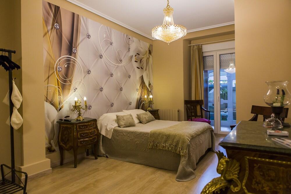 Hotel H. Boutique Puerta del Sol à Torrelavega Extérieur photo
